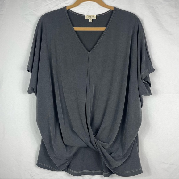 Umgee Short Sleeve V Neck Top - Picture 1 of 9
